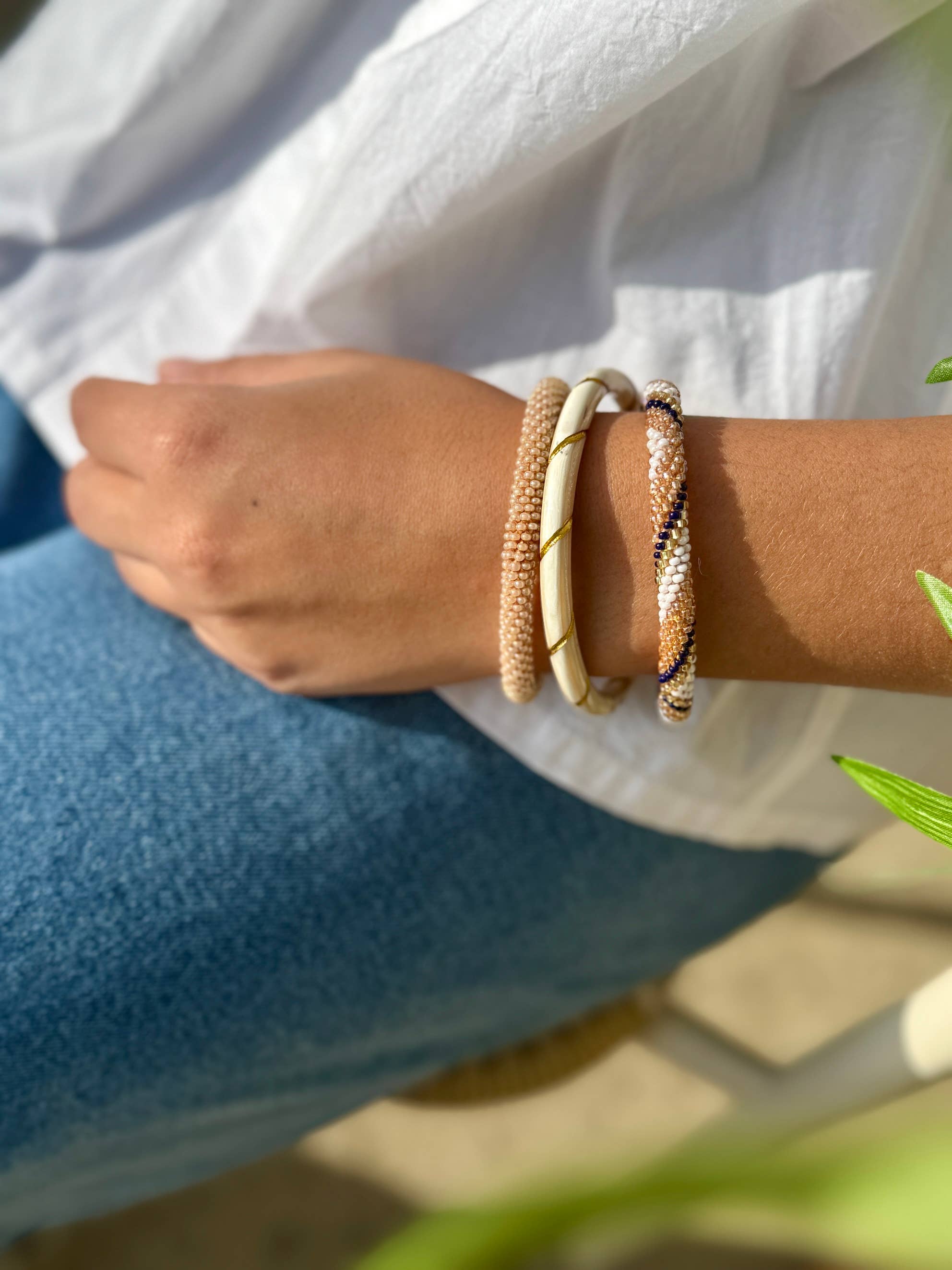 MAISON KIZO - Vente Bracelet jonc - Jonc laqué en corne de buffle Torsadé Or1