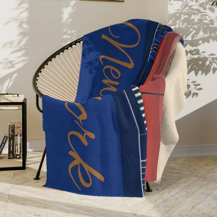 Couverture New York City Skyline en velours Minky pour la vente par See Joy Creative