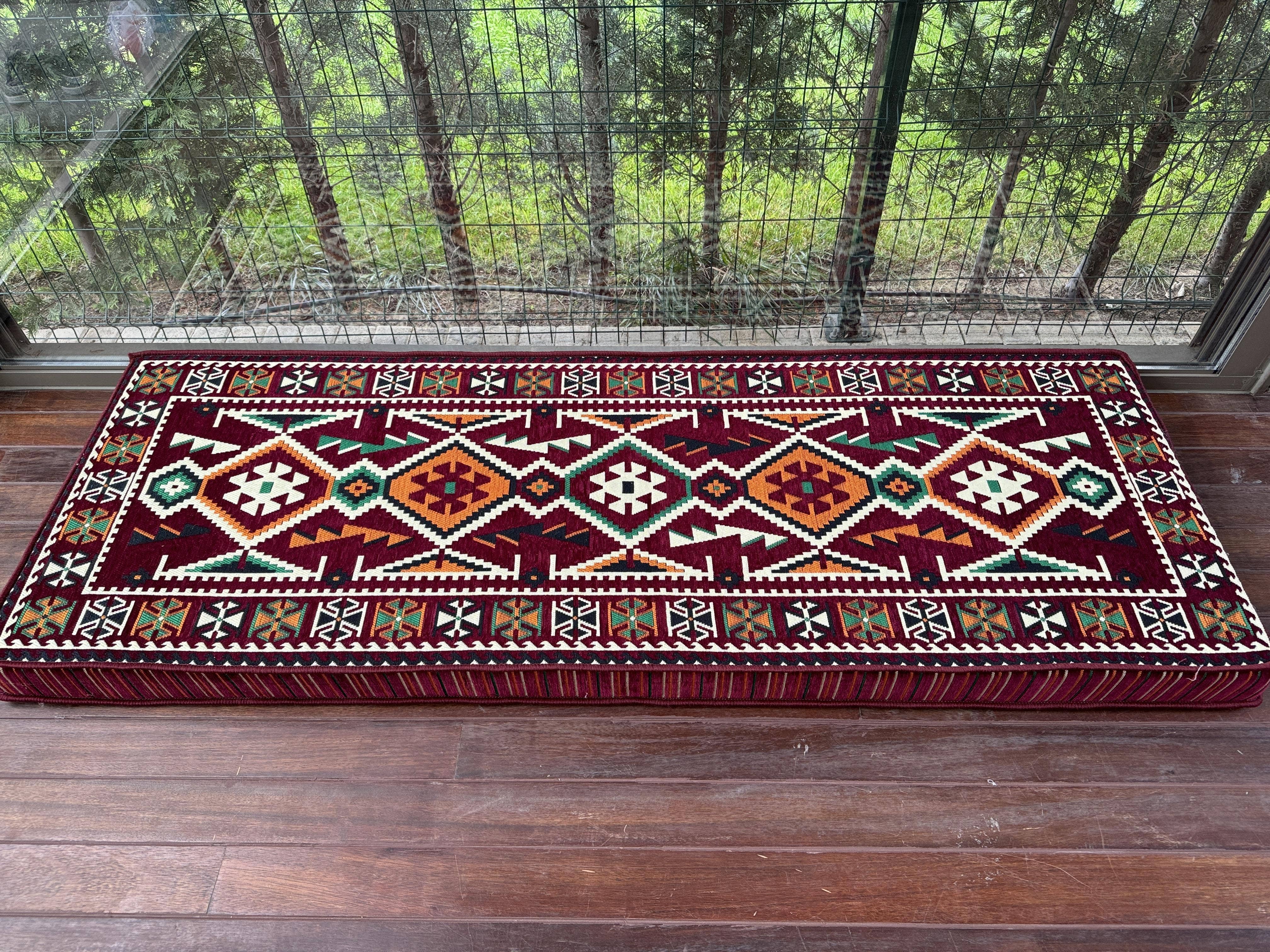 The Loom Wholesale – wholesale Sofa – Handmade Kilim Sofa Set for Rustic Floor Seating16