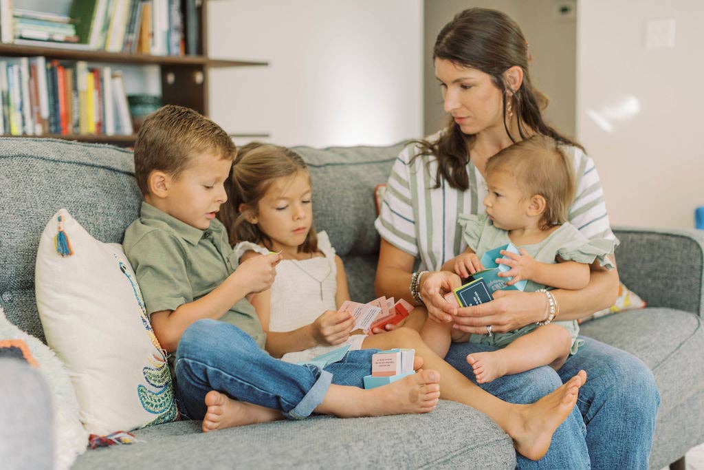 Tiny Theologians - Wholesale Learning Cards - Kids & Baby - Everyday Discipleship: Questions to Help Families Grow Together17