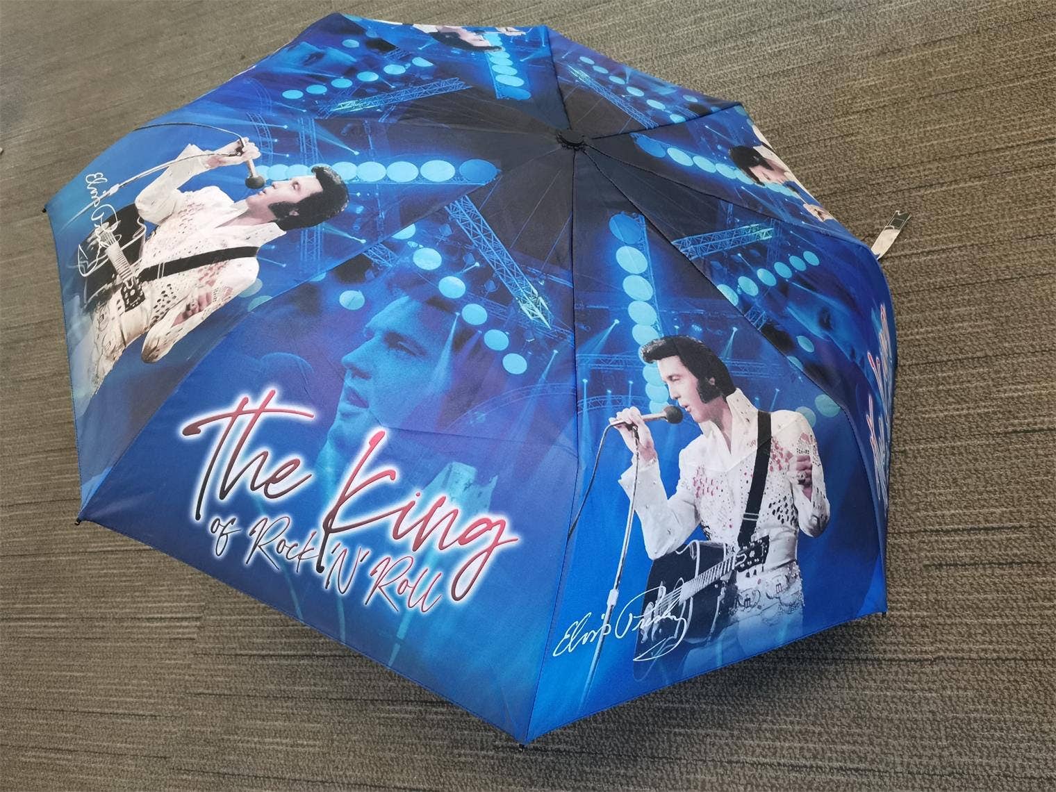 MID-SOUTH PRODUCTS - Wholesale Umbrella - Unisex - Elvis Umbrella - The King Blue3
