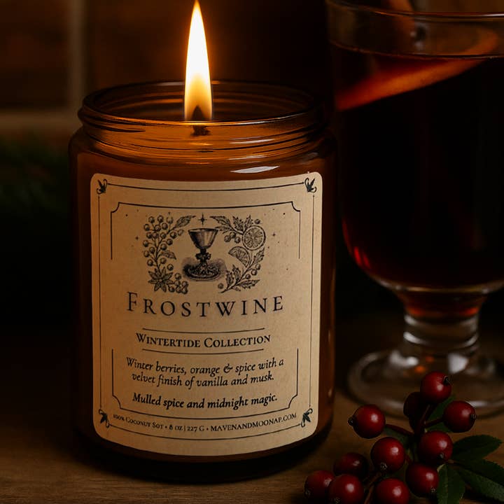 Vela de Soja de Coco Frostwine ~ 8 oz para venta al por mayor de MAVEN + MOON