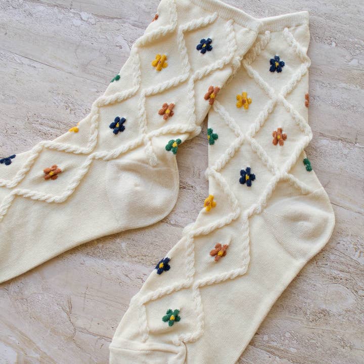 Cream Ann Cottage Floral Casual Socks for wholesale on Faire
