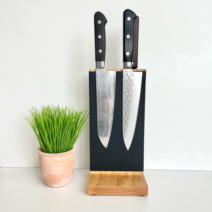 ArcDefined - Vente Rangement pour couteaux - Porte-couteaux magnétique en bois | Bloc à couteaux bois et cuir1