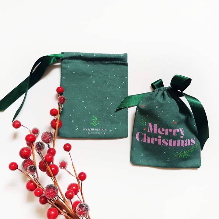 Six Acre Meadow – wholesale Gift bag – Forest Green/Pink Contemporary Christmas Gift Pouch3