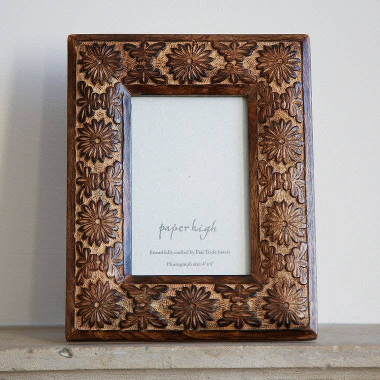 The Paper High Gift Company Limited - Wholesale Picture Frame - Daisy Carved Mango Wood Photo Frame - Handmade4