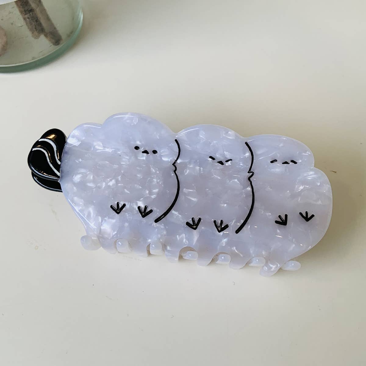 ACCITY - Wholesale Hair Clip - Women's - FASHIONABLE WHITE SWAN ACETIC ACID HAIR CLIP_CWAHA054913