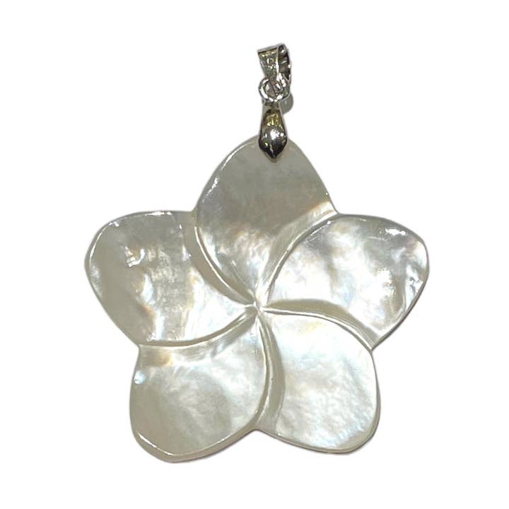 Monoi mother-of-pearl flower pendant for wholesale by Foliesbijoux