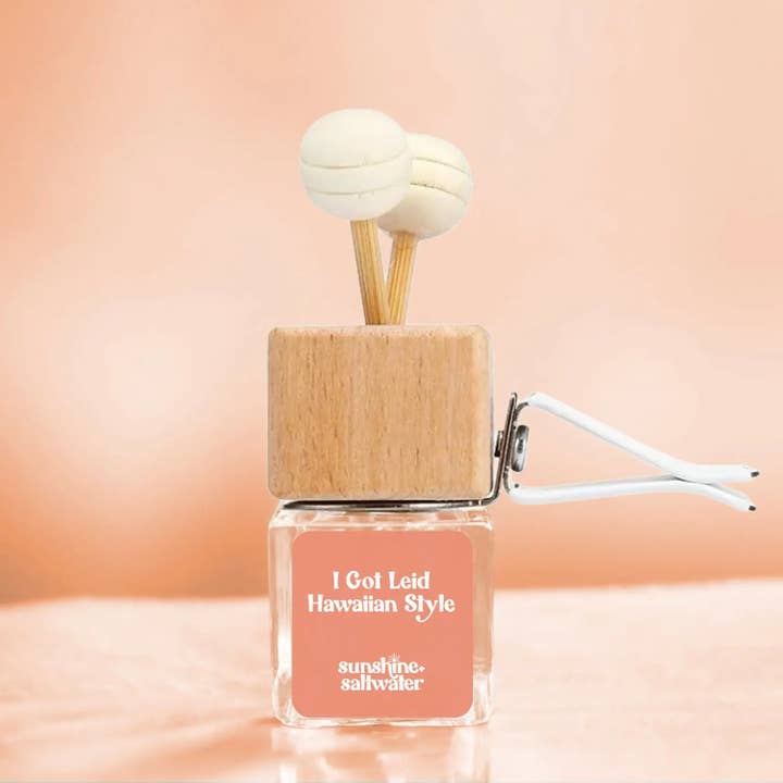 I Got Leid Hawaiian Style | Diffusore per auto per la vendita all'ingrosso da parte di Sunshine + Saltwater