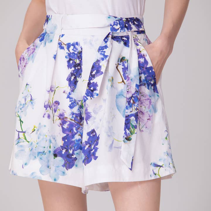 Shorts con estampado floral macro para venta al por mayor de Smart and Joy