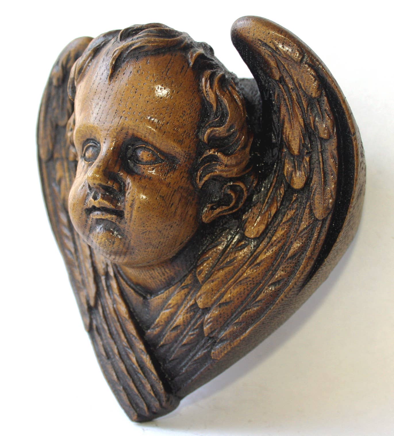 Oakapple Designs Ltd - Wholesale Decorative Figurine - Cherub's Head with Wings - Reproduction Victorian Carving2