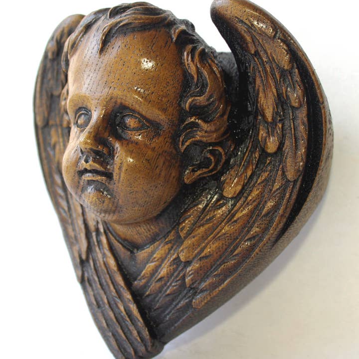 Oakapple Designs Ltd - Wholesale Decorative Figurine - Cherub's Head with Wings - Reproduction Victorian Carving2