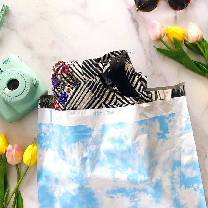 Lucky Avocado - Wholesale Envelopes - Cloud Tie Dye Designer Poly Mailers 14x171