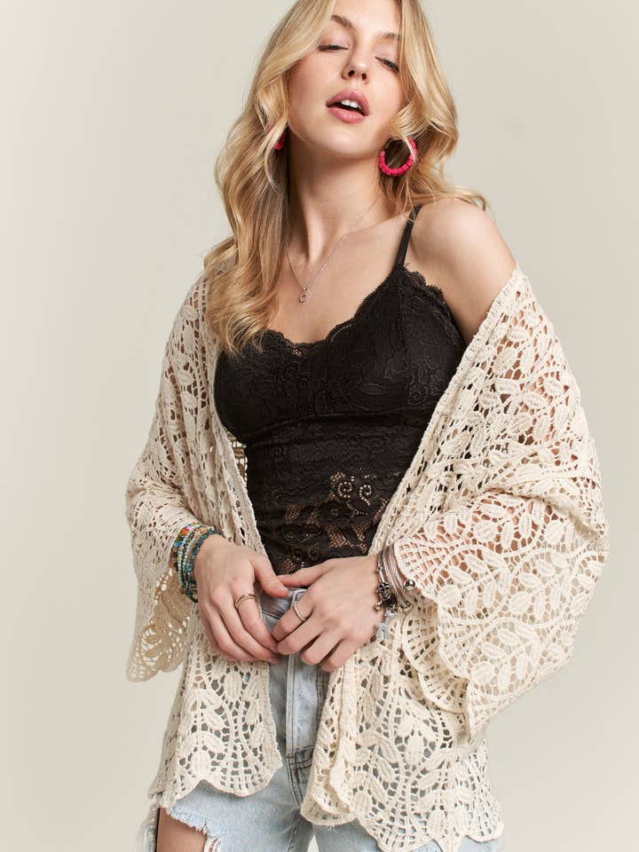 ADORA LA - Wholesale Cardigan - Women's - CET3547 - LEAF PATTERN CROCHET CARDIGAN