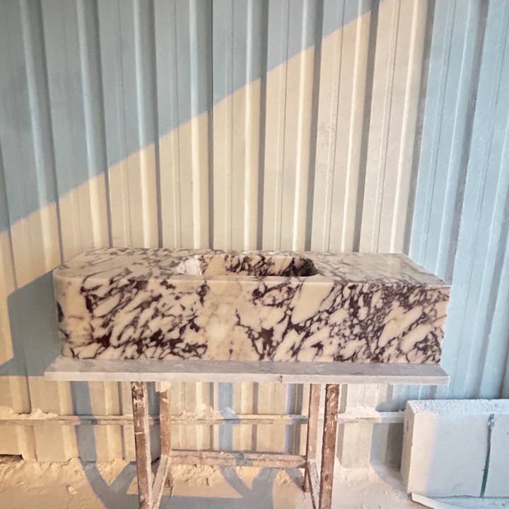 Arbon Marble – wholesale Tillbehörsset till badrum – Calacatta Viola Höger Hörn Handfat, Väggmonterat Handfat, Bondgårdshandfat, Marmortvättställ, Antik Marmor Flytande Kommod För Badrum