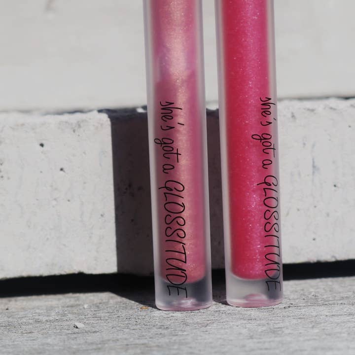 Uppsättning av två Anti Wrinkle läppglans för wholesale av LeyMorriso Cosmetics