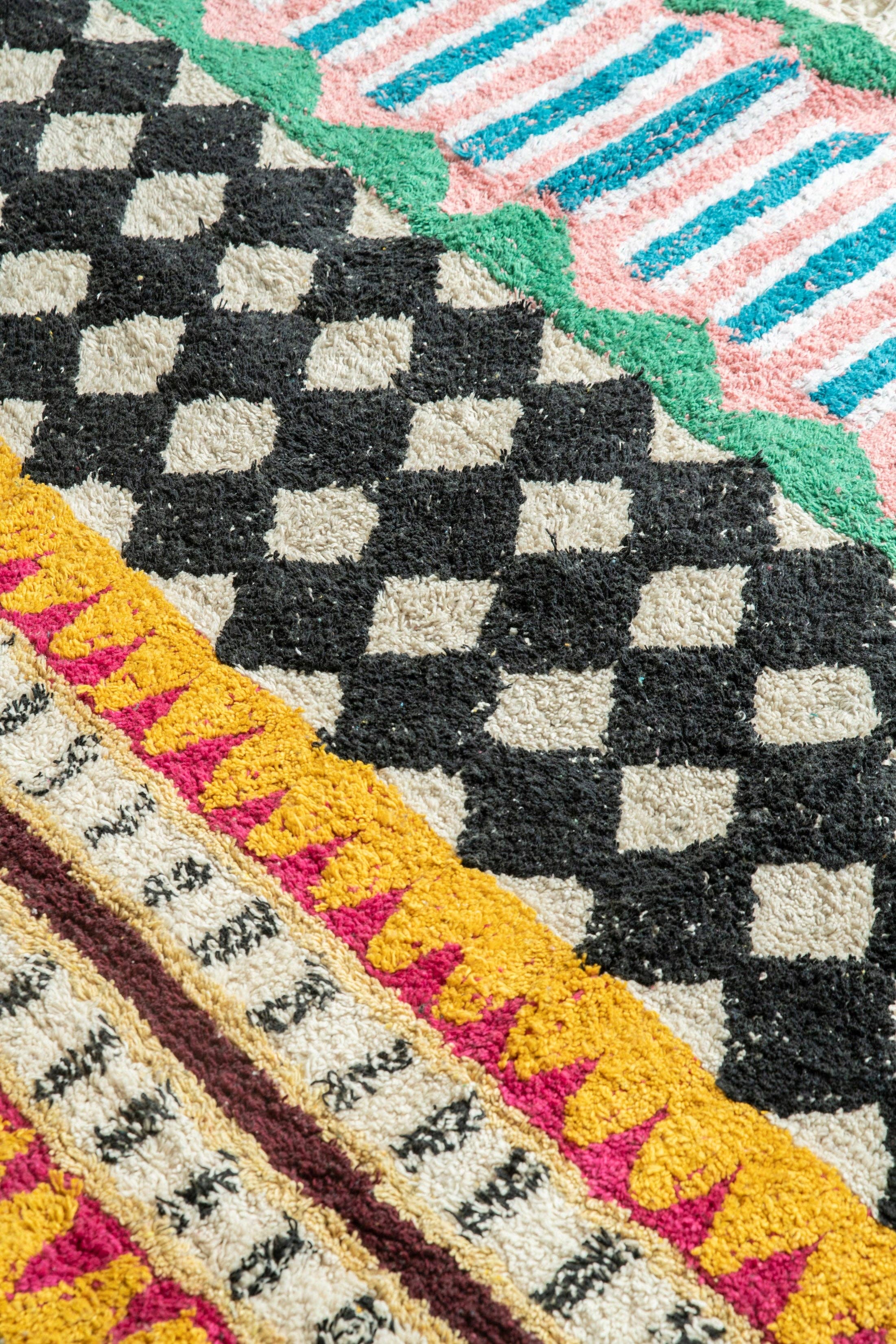 Ian Snow Ltd - Wholesale Area Rug - Palazzo Geometric 100% Recycled Medium Rug3