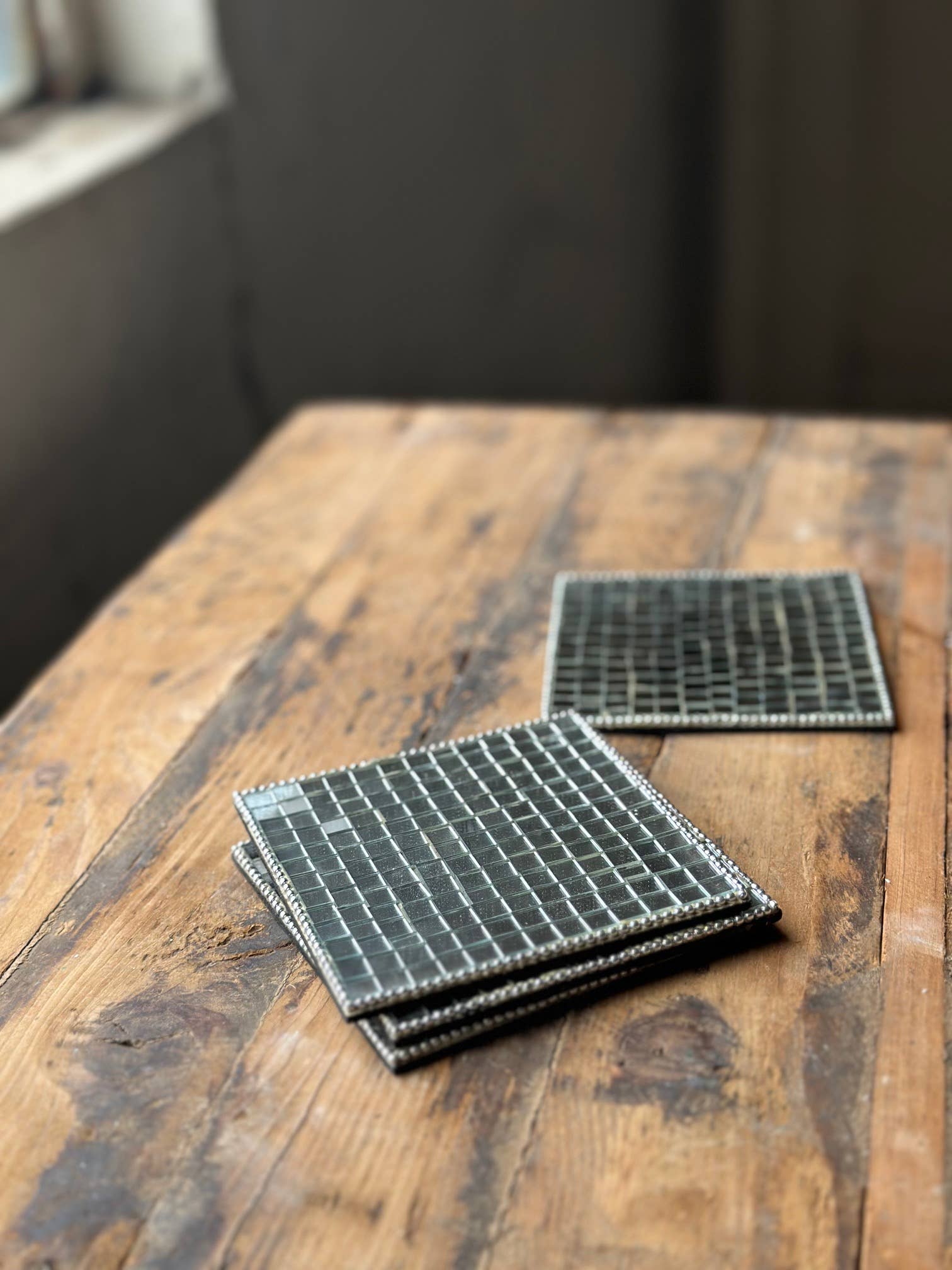 The Global Swap Shop – Großhandel Untersetzer – Verspiegelte Untersetzer