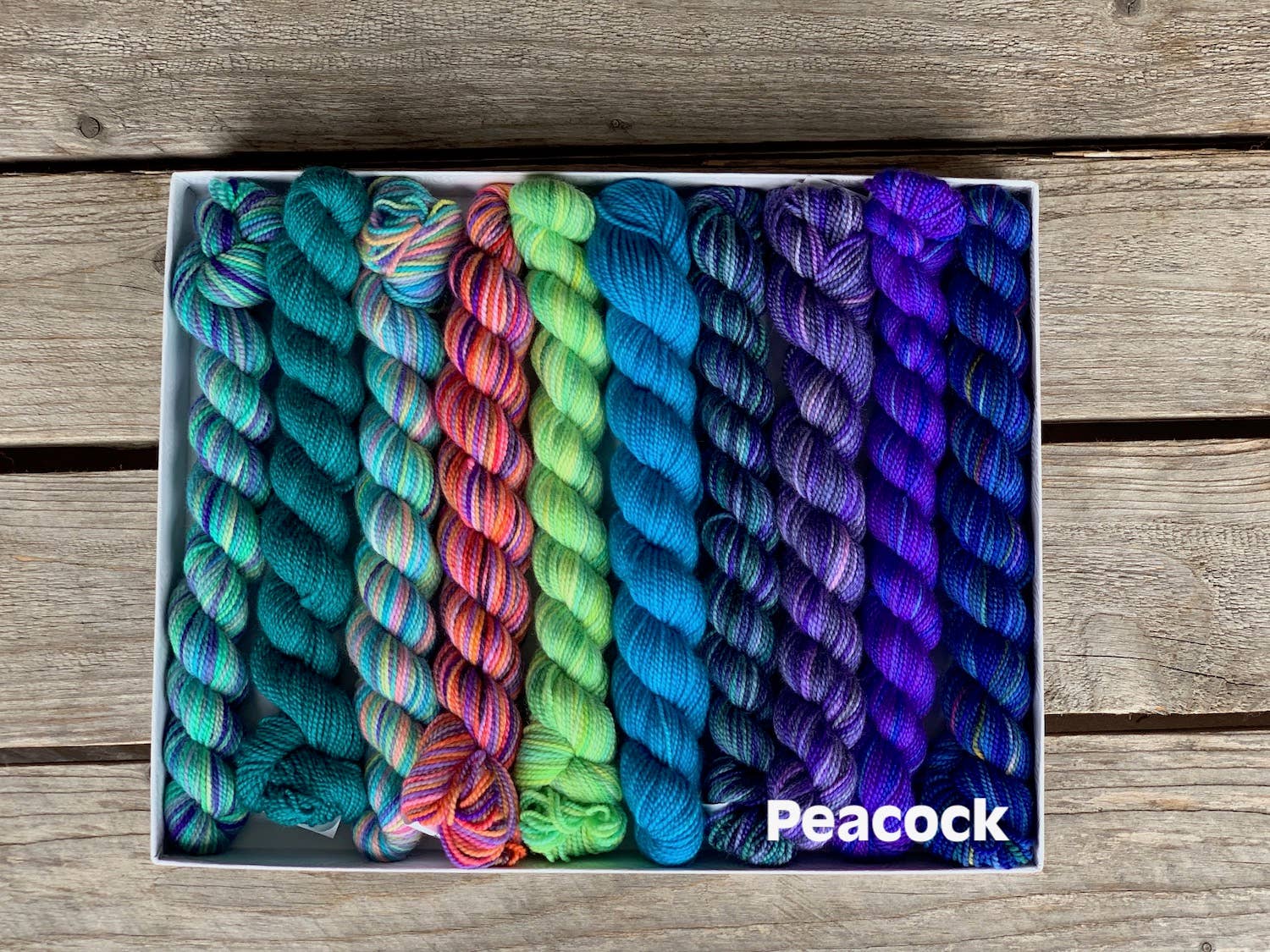 Koigu Wool Designs - Vente Fils à tricoter - Coffret de laine Koigu Pencil Box groupe 155