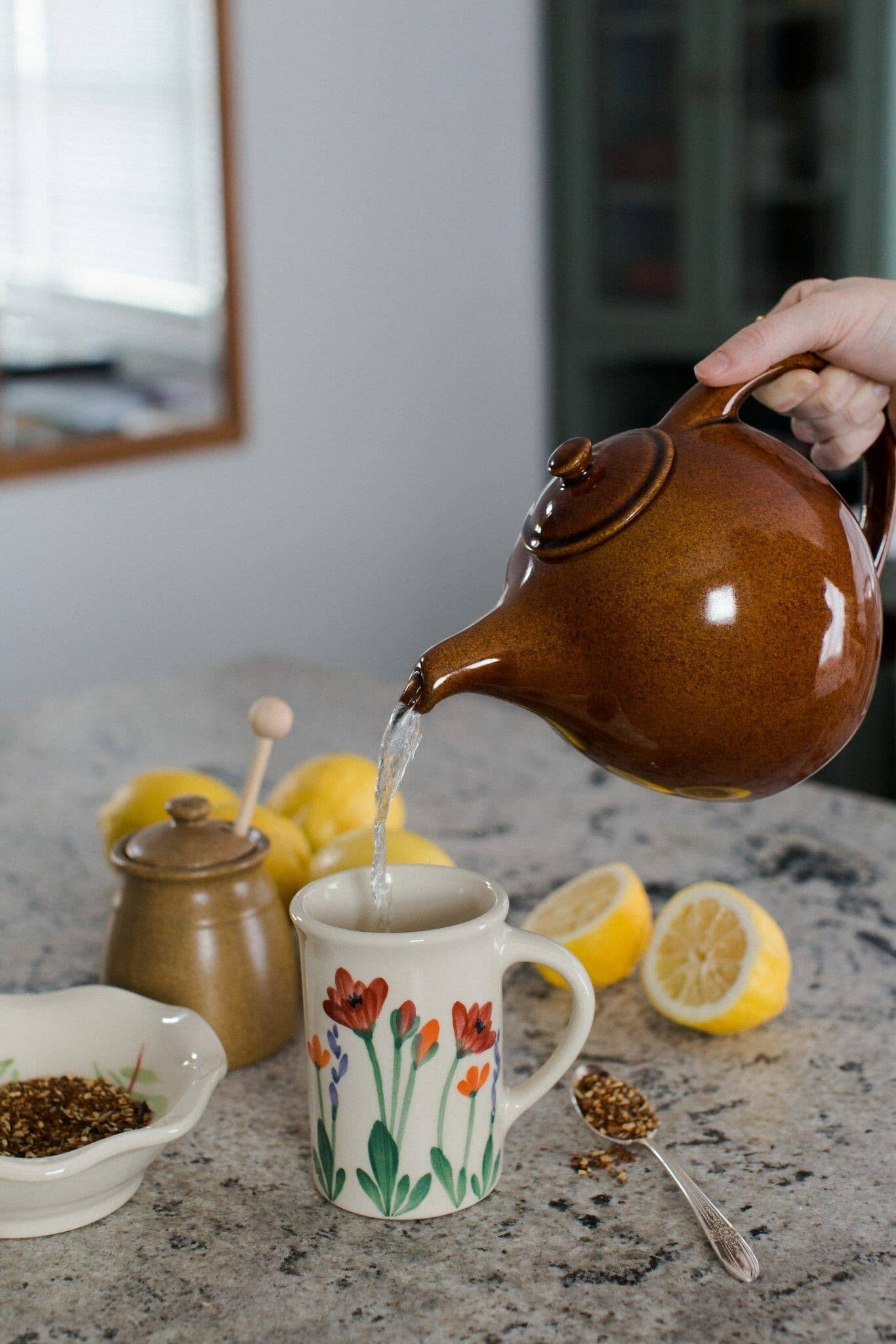Emerson Creek Pottery - Vente Tasse à café - Tasse à thé en faïence 10 oz avec motifs botaniques peints à la main17