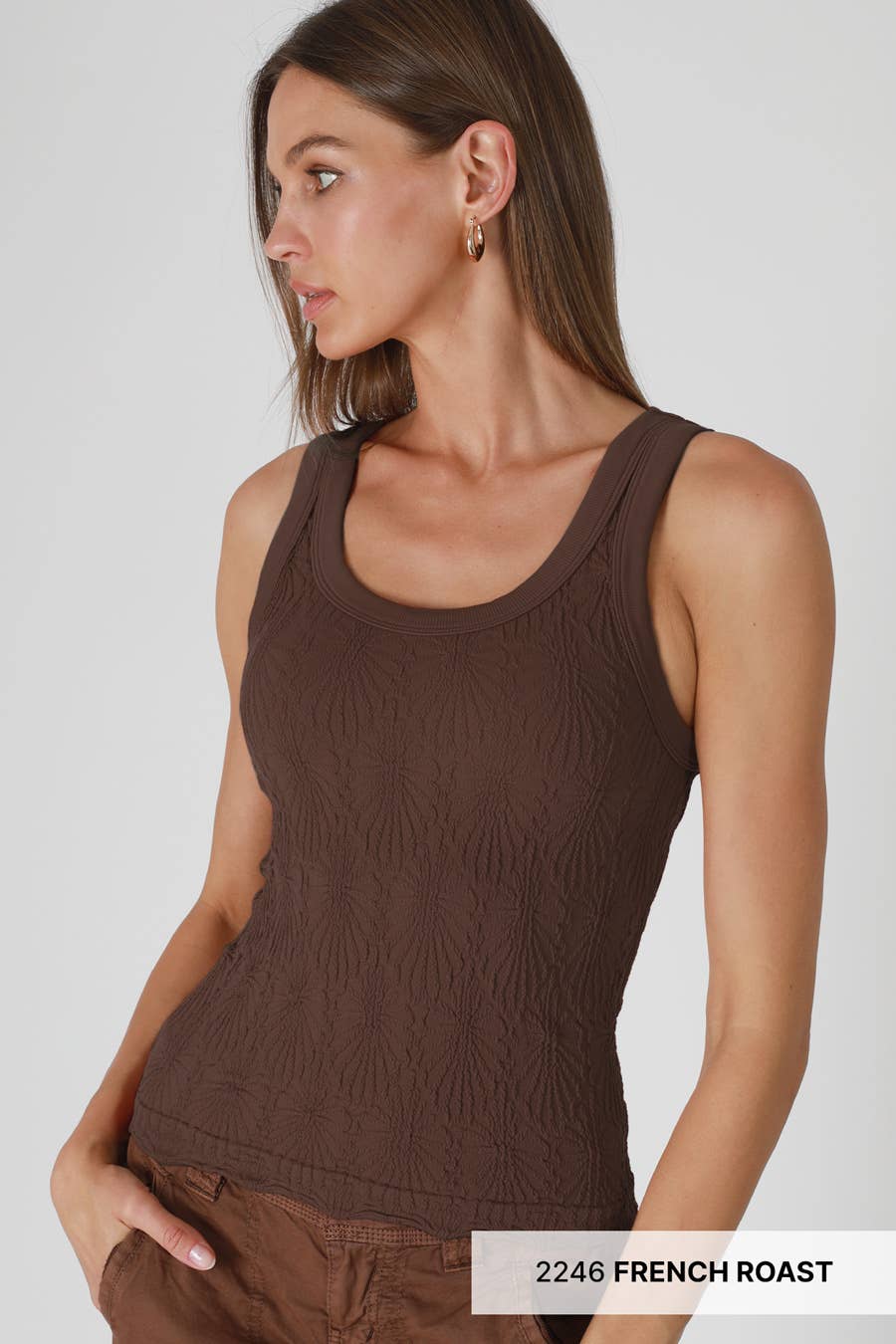 NIKIBIKI – Tops – Mulher por atacado – NS8458 - Top de Alças Reversível com Textura Rendilhada13