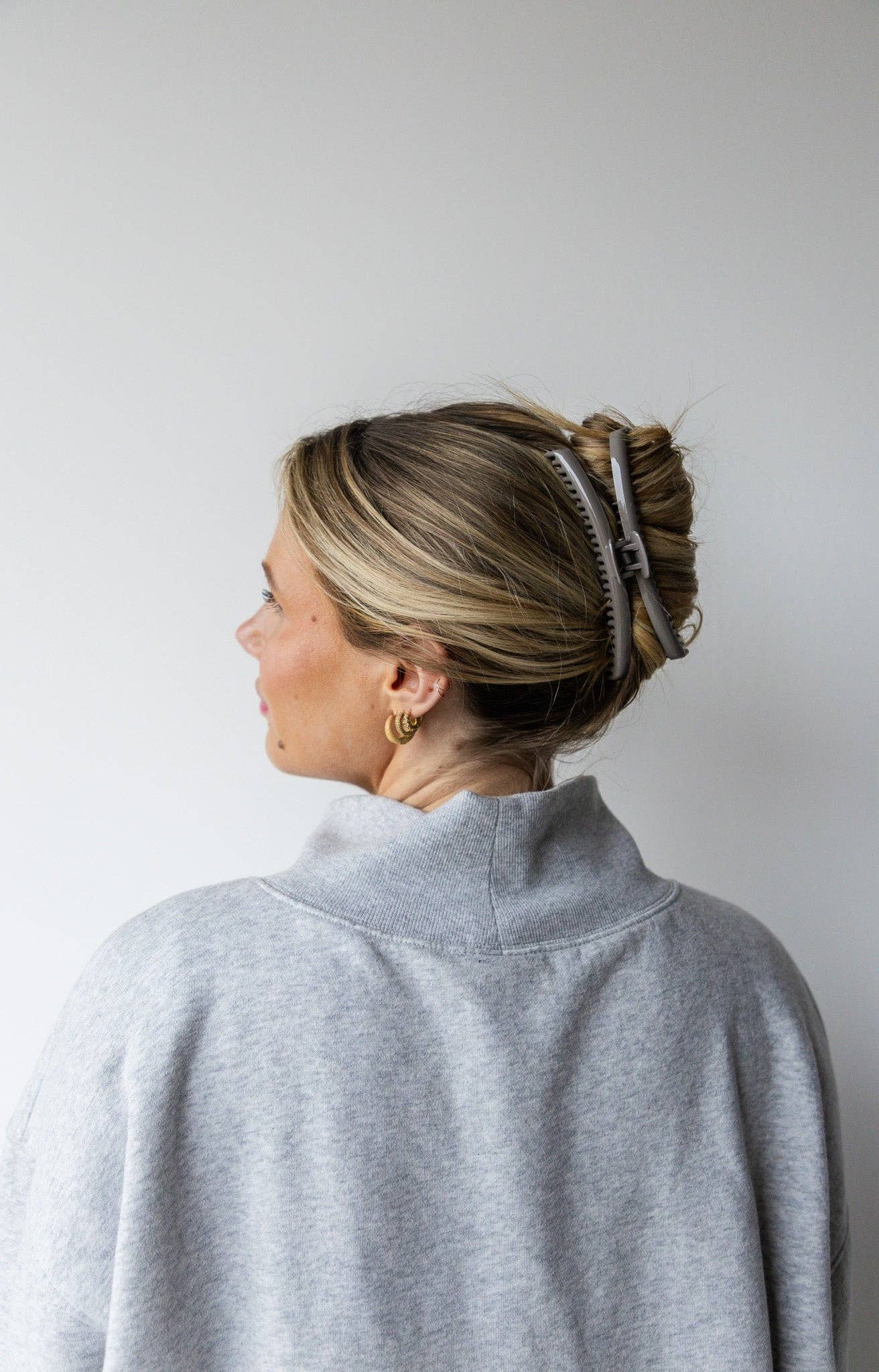 KAXI - Wholesale Hair Clip - Women's - Shiny Original Hold Everything Claw23