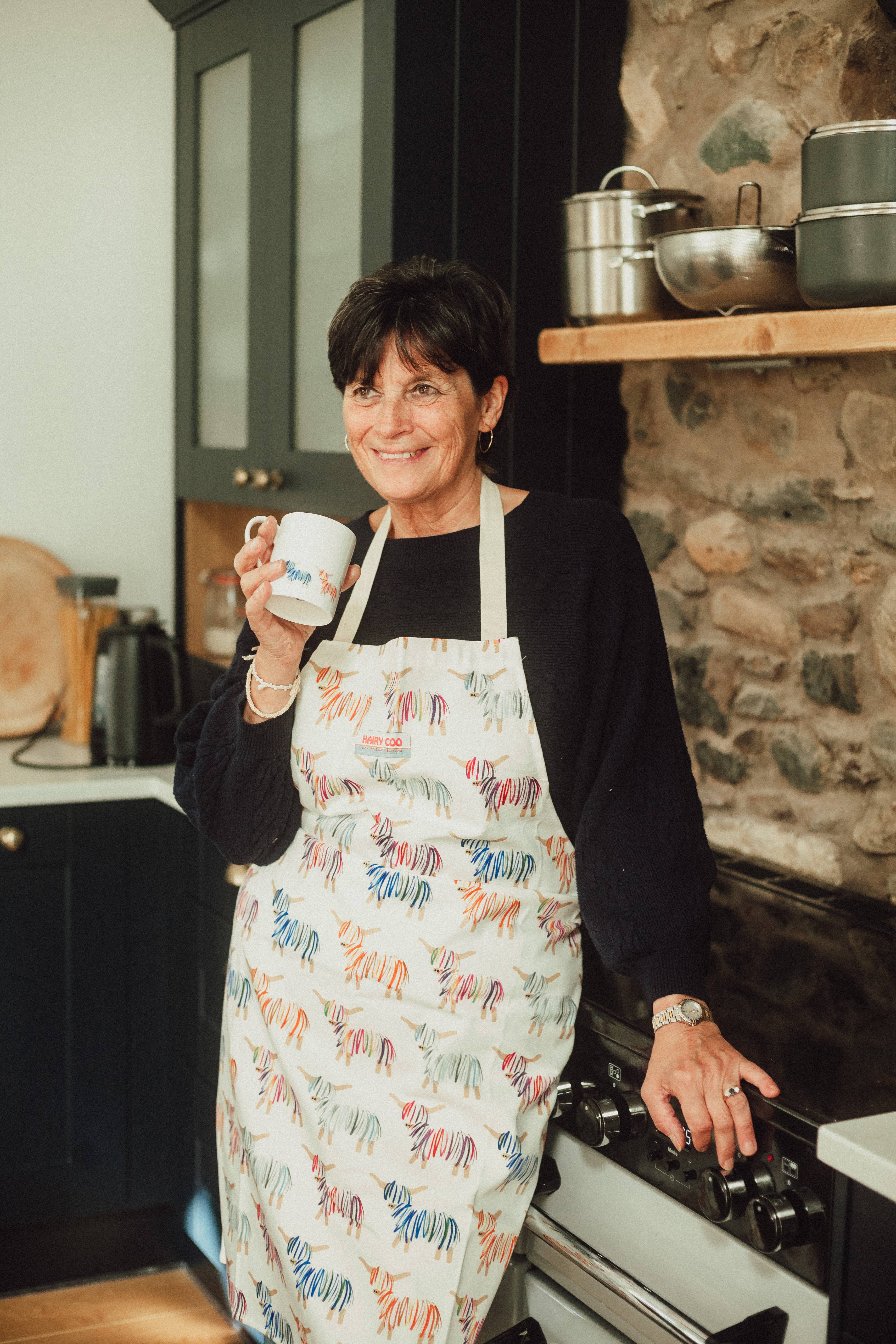 Hairy Coo - Wholesale Apron - Highland Cow Apron - Born and Bred in Scotland4