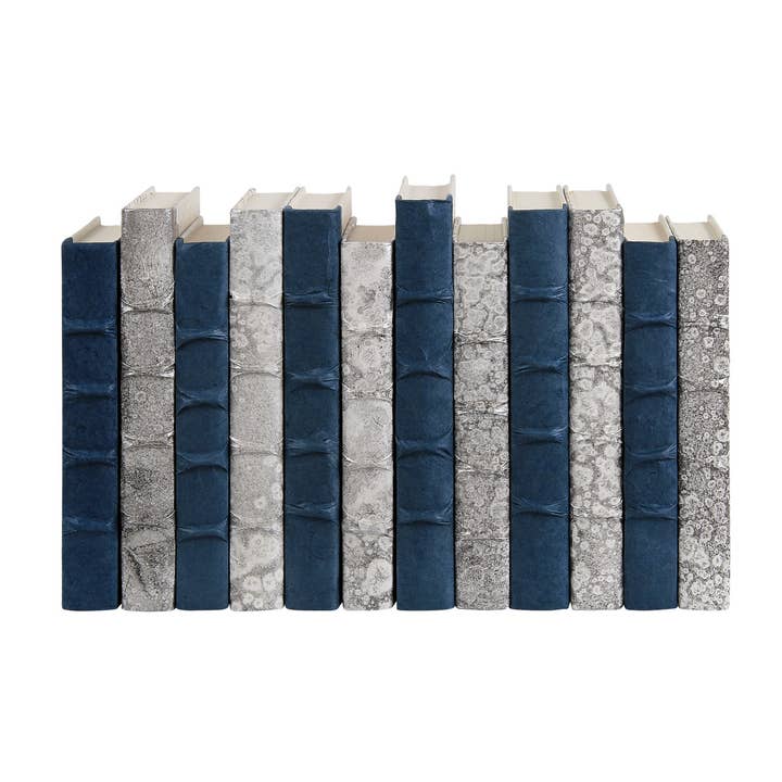 Stålblå & Sølvblad Mix Off-White Betræk 8,5-9,5" for engroshandel hos E. Lawrence, Ltd.