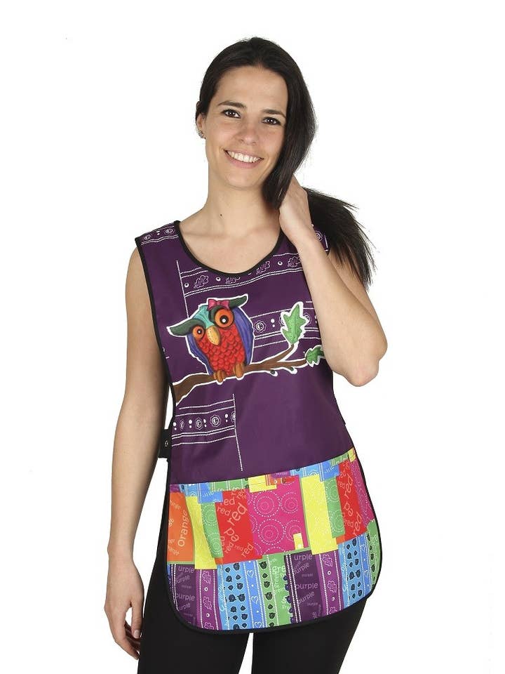 Doppelschürze mit rundem Halsausschnitt 125 für den Großhandel von Confecciones J. Garcia