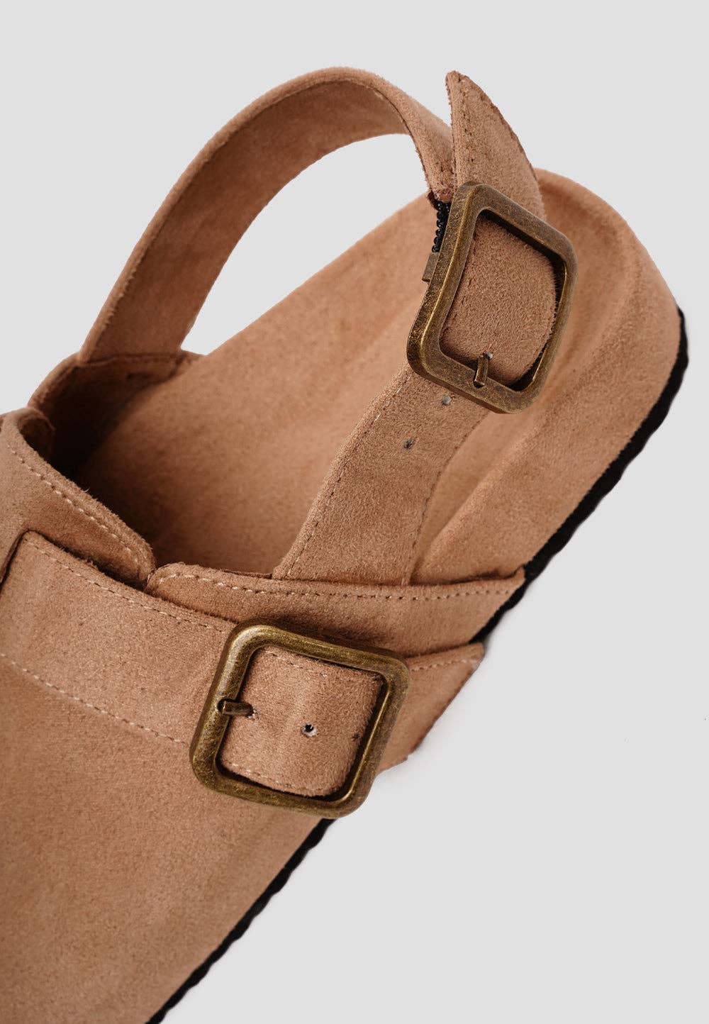 Paez - Wholesale Clogs - Women's - CLOG VEGAN SUEDE SAND10