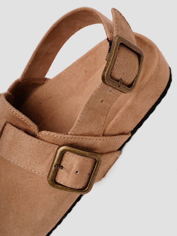 Paez - Wholesale Clogs - Women's - CLOG VEGAN SUEDE SAND10