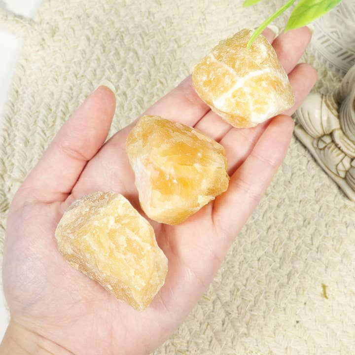 Natures Artifacts Inc – Engroshandel Spirituelle sten og krystaller – Orange Calcite (pakke med 10) | Rå orange calcit krystal