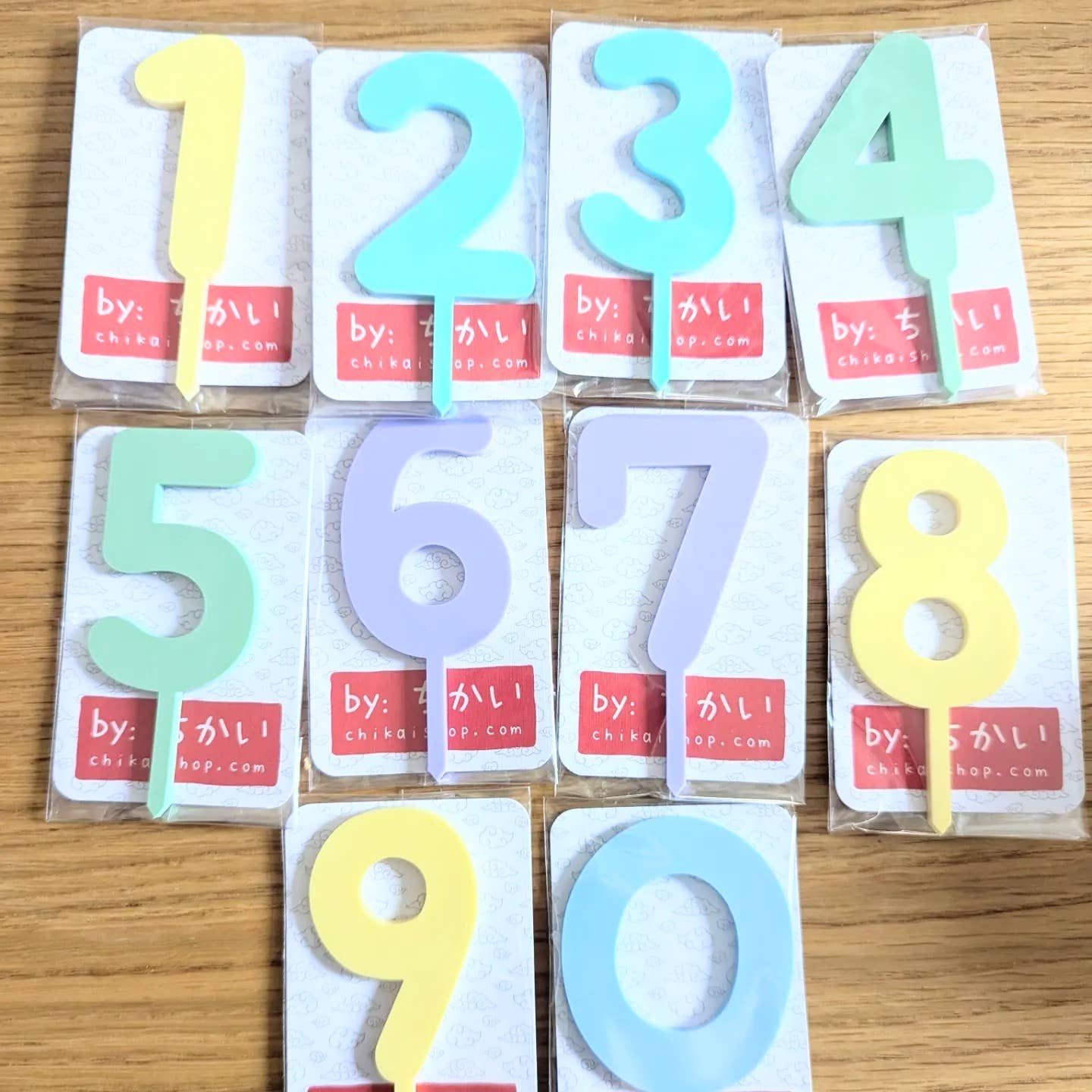 Chikai Shop - Wholesale Cake/Cupcake Topper - Number cake topper in acrylic, cupcake topper macaron topper1