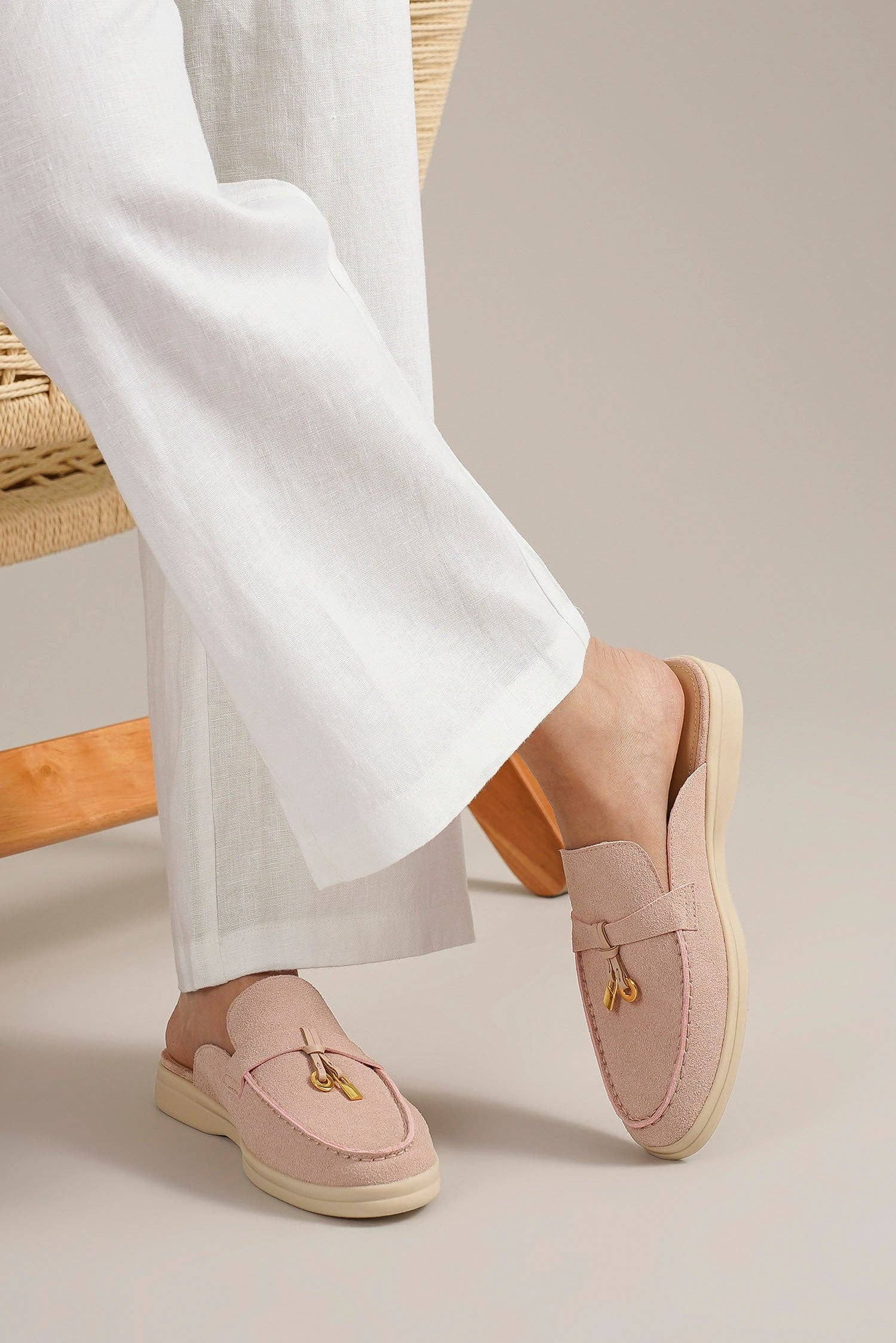 BEAST FASHION - Wholesale Mules - Women's - CHARLIE-02 Tassel Mule Loafers15