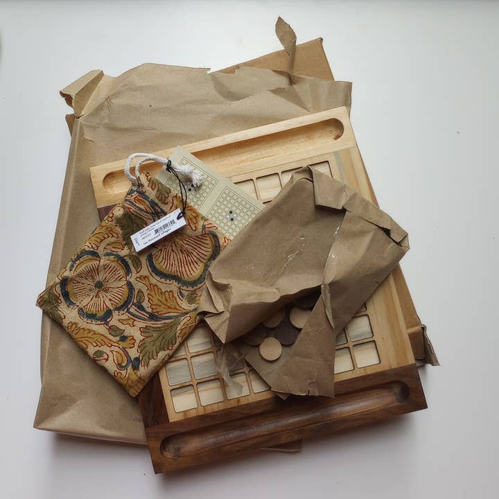 Ten Thousand Villages - Wholesale Board Game - Handcarved Wood Reversi Game *5