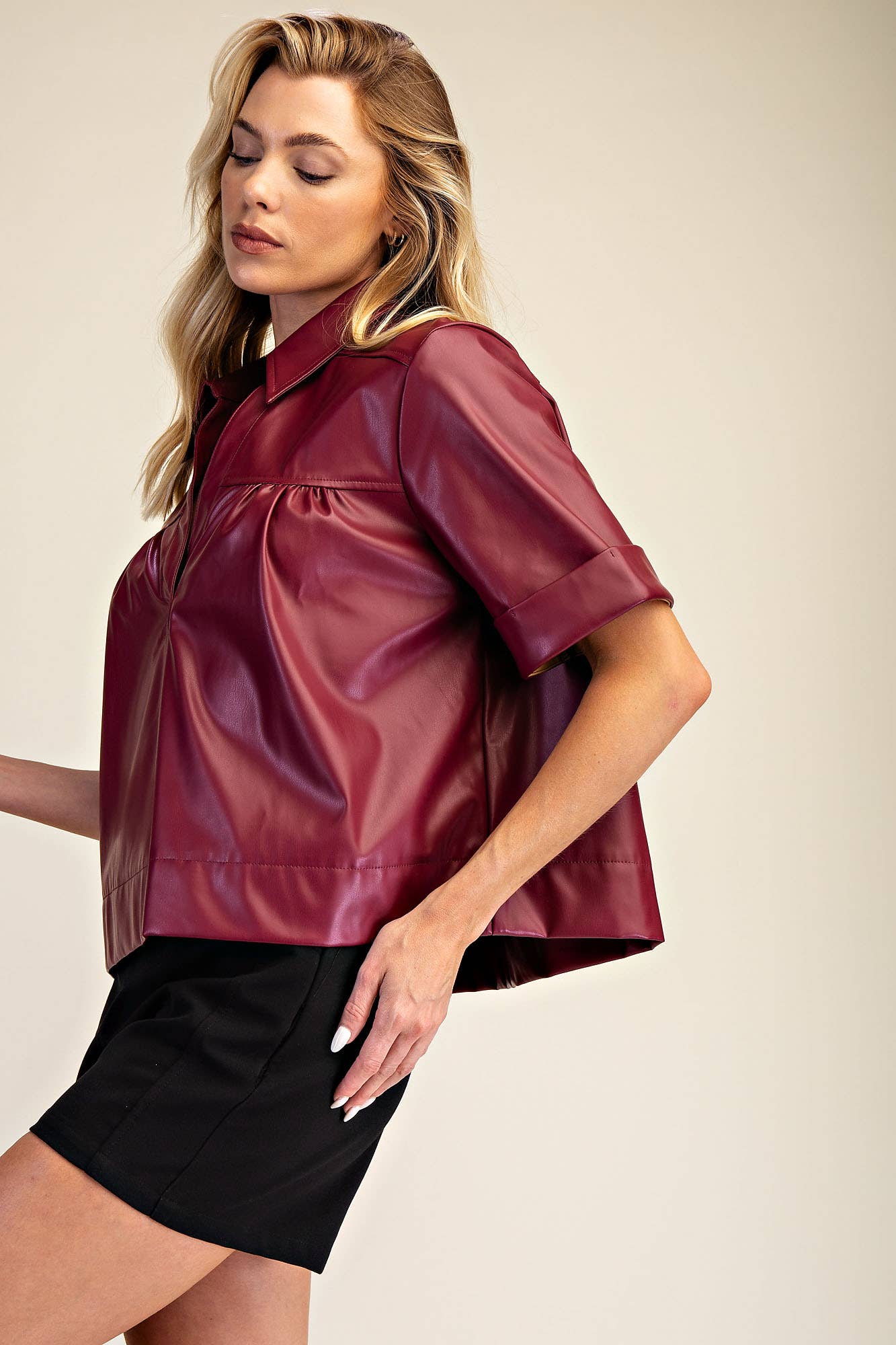 Glam - Wholesale Blouse - Women's - Short-Sleeve Swing Top3