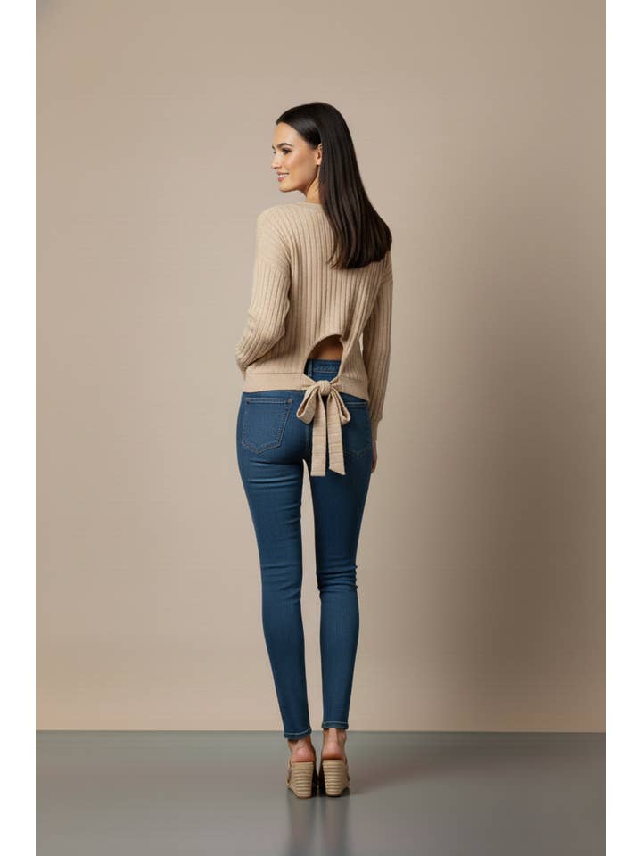 IVE - Wholesale Knit Sweater - Women's - Knit Long Sleeve Cut Out Tie Back Sweater5