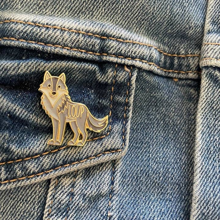 Wolf pin for wholesale by Madame la mouette