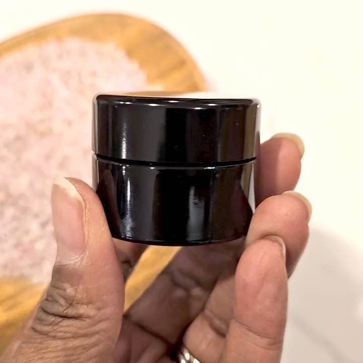 15 Ml Classic Screw Top UV Glass Jar for wholesale by Artanis Home