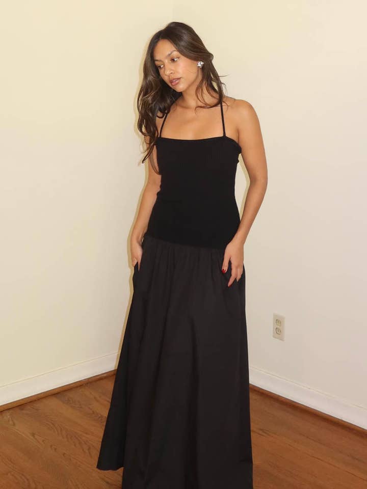 Robe Maxi avec Détail de Nouage au Dos pour la vente par Et Clet