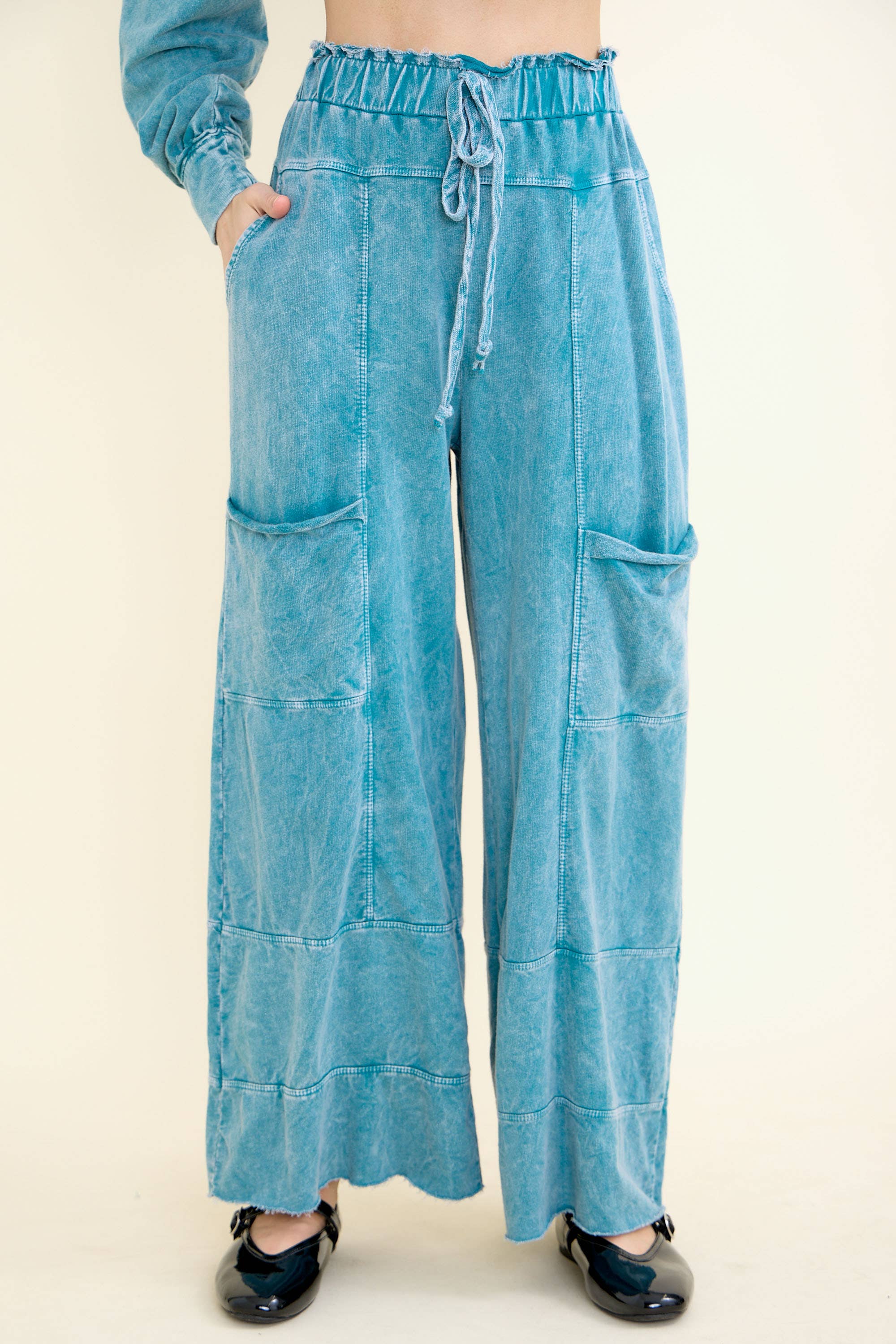 J.Her - Wholesale Pants - Women's - BEST Mineral Wash Wide leg Cropped pants HP552414
