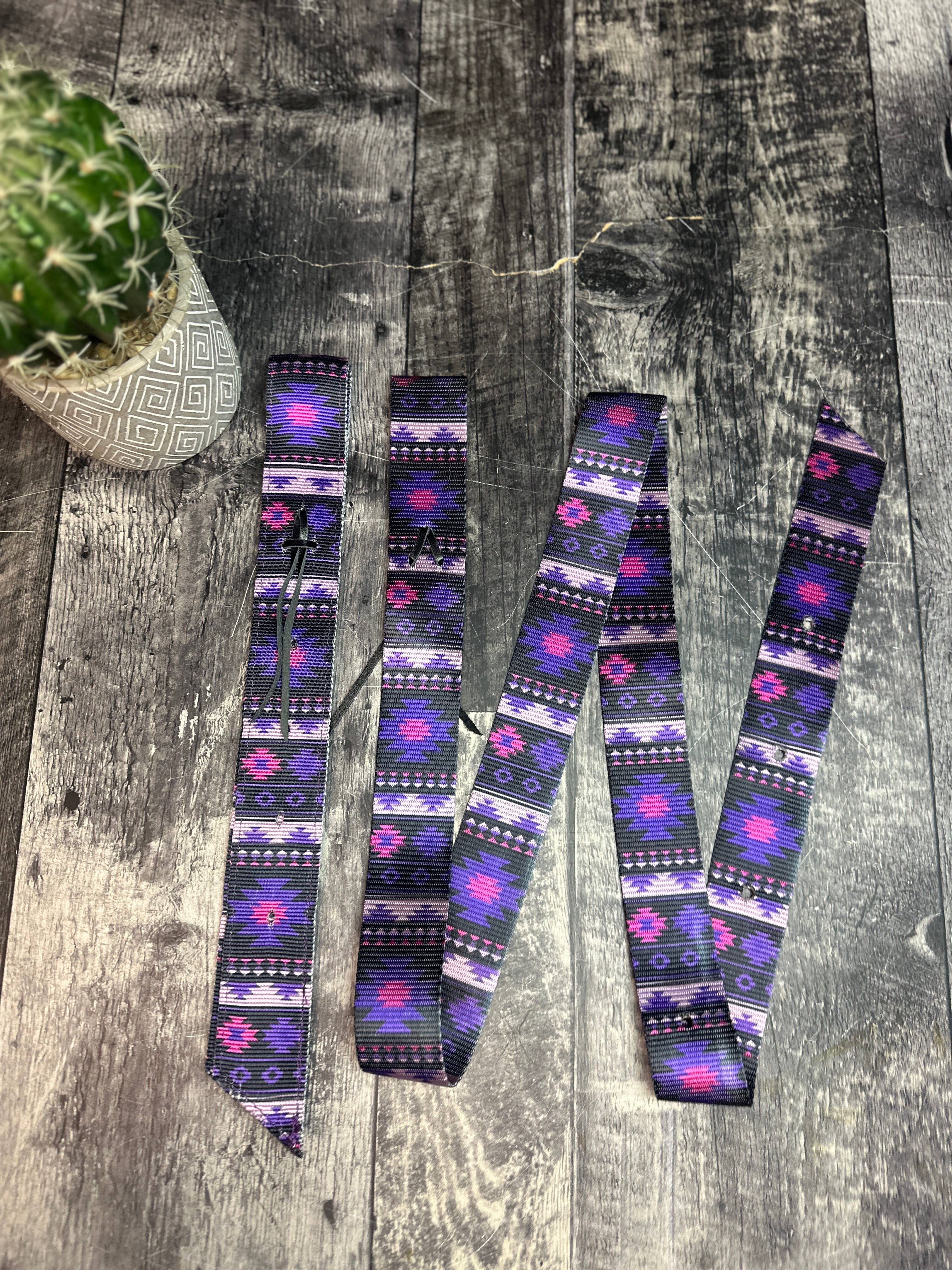 Schulz Equine - Wholesale Paardrijuitrusting - Set van nylon Latigo en Off Billet3