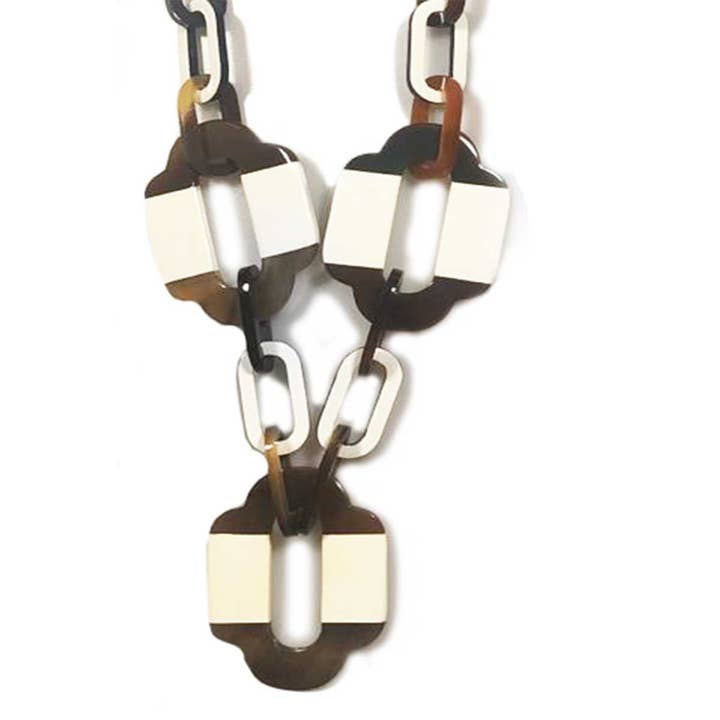 Silk Wool and Bijoux - Wholesale Link & Chain Necklace - BKN028 Horn Necklace1