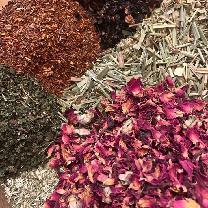 Rosy Dawn Kruidenthee, 1oz voor wholesale door Bear Moon Botanica