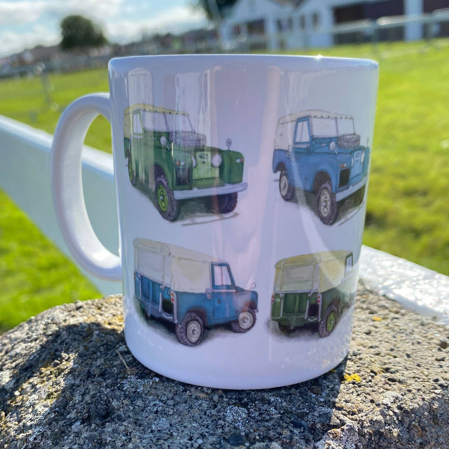 Typhoon Studios - Wholesale Coffee Mug - Land Rover Series 2 Coloured Mug3