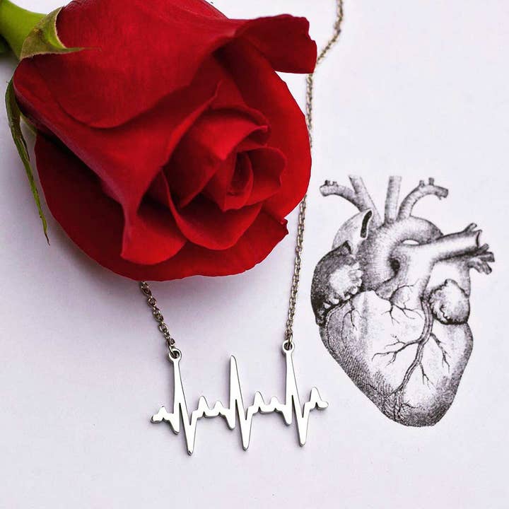 Boutique Academia – wholesale Pendant/charm necklace – Heartbeat Necklace1