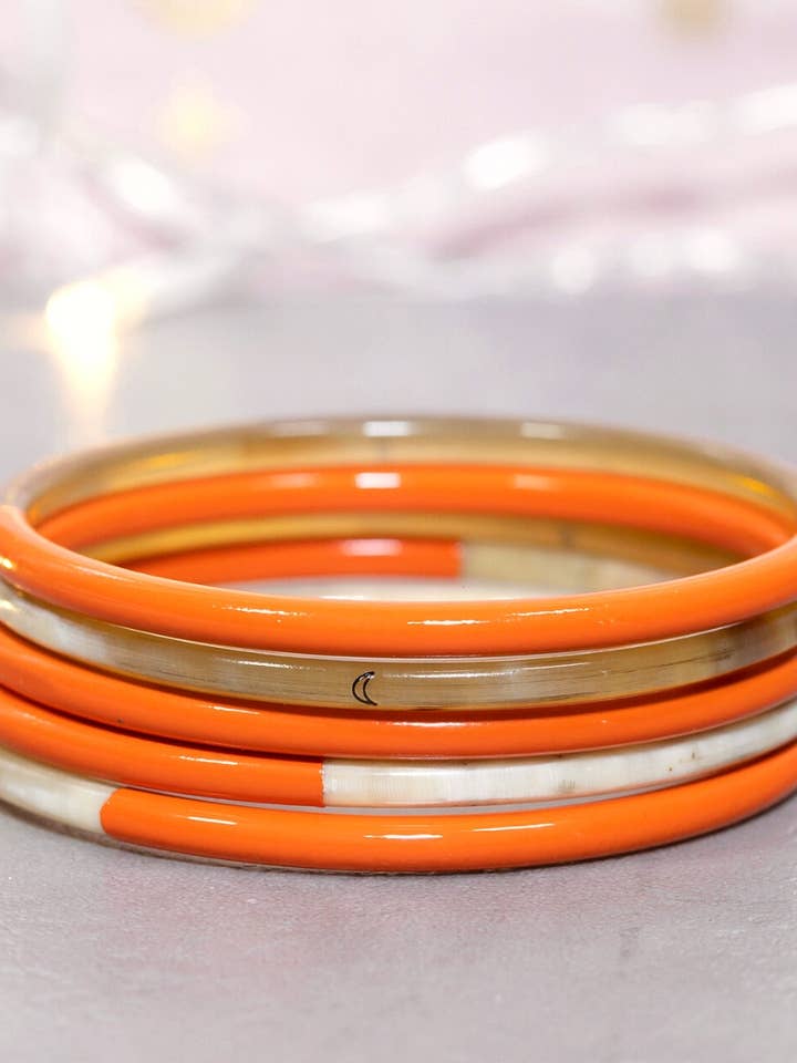1 true ORANGE bracelet no. 28 - 3 mm for wholesale by JolieJulie-MaLune-VentiLLo