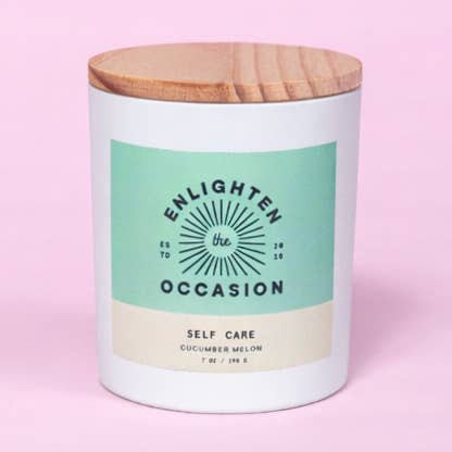 Bougie Self Care dans un gobelet blanc pour la vente par Enlighten the Occasion