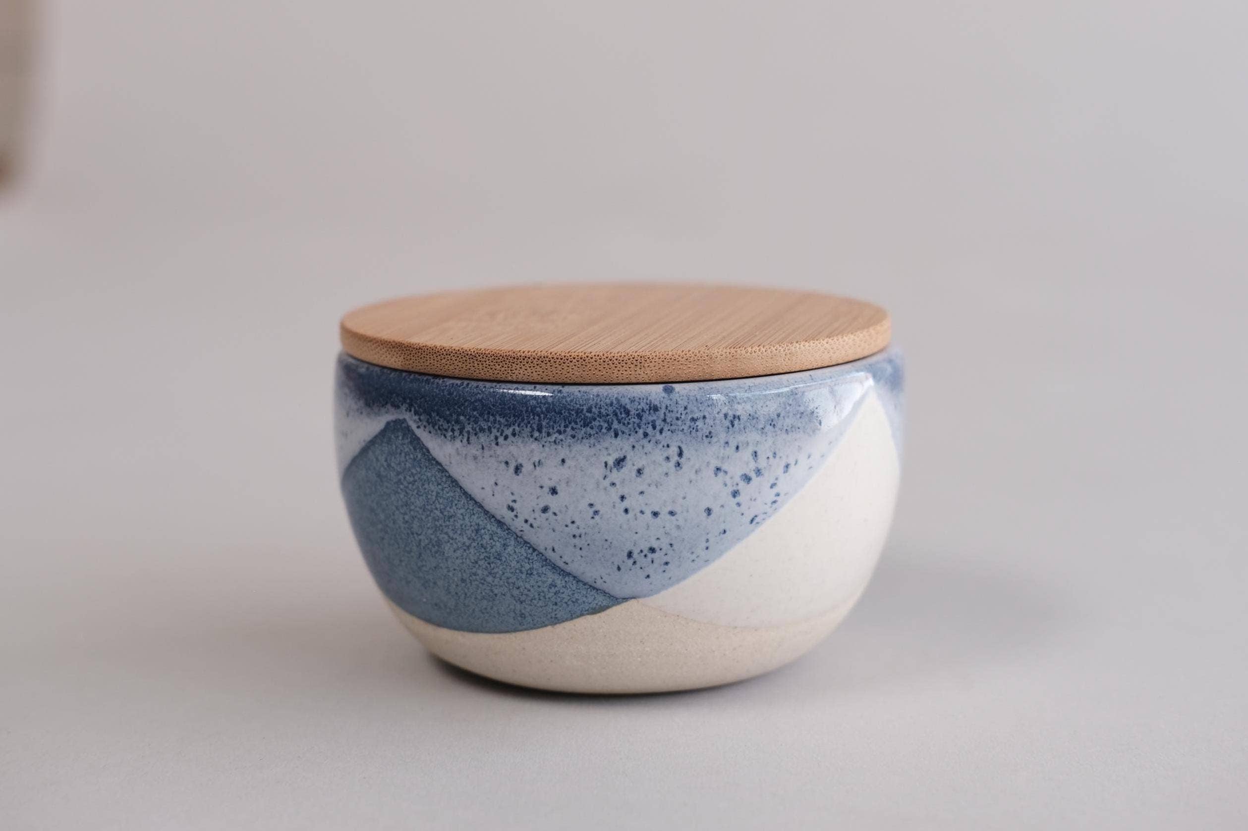 FHAR Studio - Wholesale Salt Mill - core - Salt Cellar with Bamboo Lid - Handmade porcelain 3