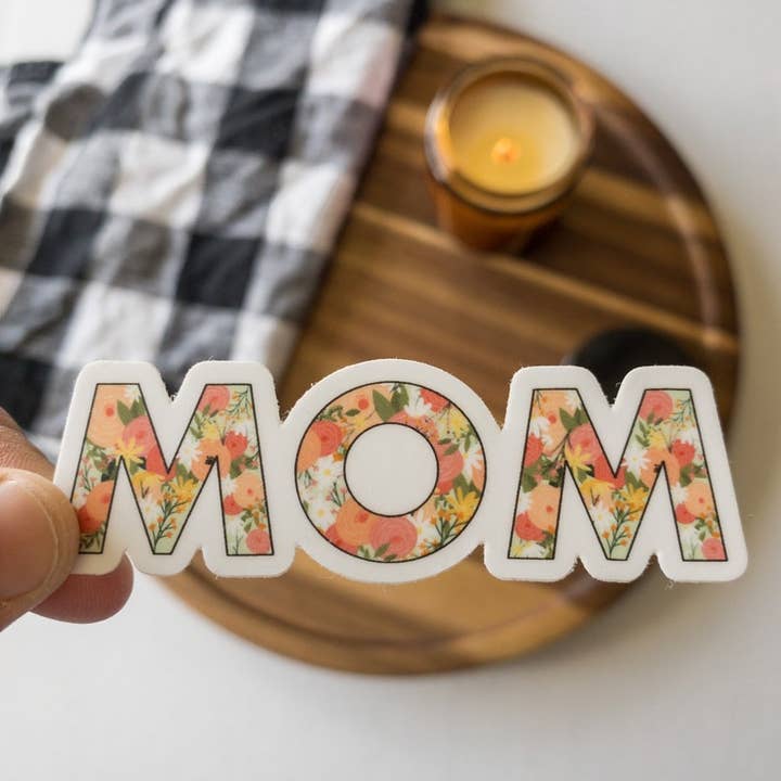 MOM Sticker met bloemen voor wholesale door The Book and Nook Shop